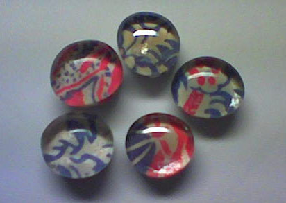 glass magnets abstract